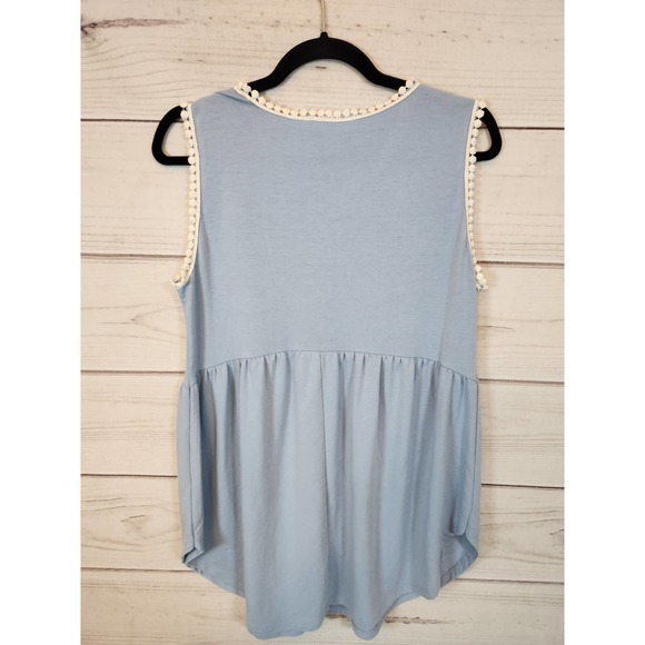 Zenana Women's Blue Solid Sleeveless Scoop Neck Tank Top Size Medium - Picture 2 of 7